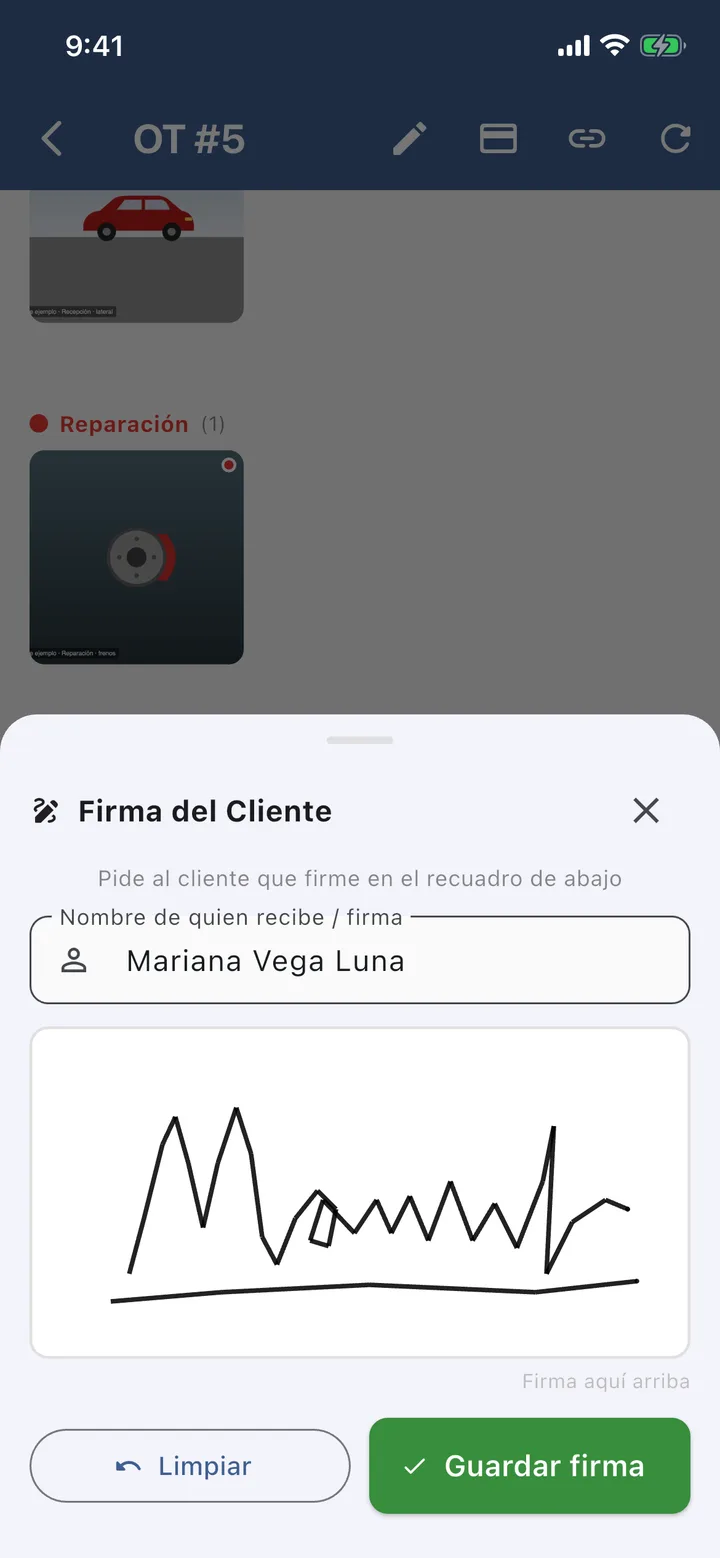 Pantalla Firma del cliente con el nombre Mariana Vega Luna y su firma trazada con el dedo.